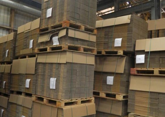 packaging supplies cardboard boxes